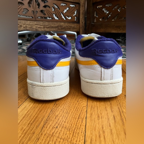 Classic men’s Reeboks - Picture 6 of 10